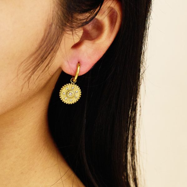 O1CN01VUlmVi25wjRgiuq9B_3529117591-0-cib.jpg Stainless Steel Hexagon Earrings 756725806821