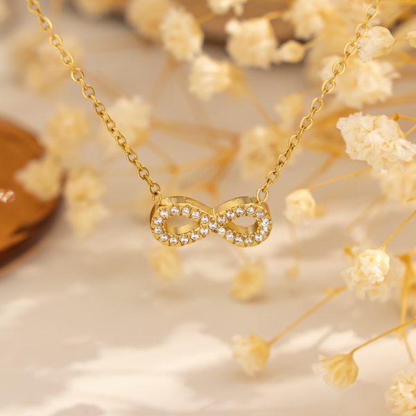 O1CN01VeLkn025wjZZm3kOE_3529117591-0-cib.jpg Stainless Steel Figure 8 Necklace 894416196241