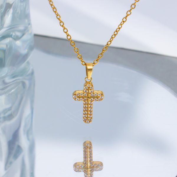 O1CN01ViTYQP25wjZZdPgR0_3529117591-0-cib.jpg Stainless Steel Cross Necklace 893707409969