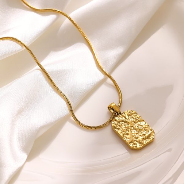 O1CN01WzDRyX25wjU54gHEf_3529117591-0-cib.jpg Stainless Steel Square Necklace 785794631536