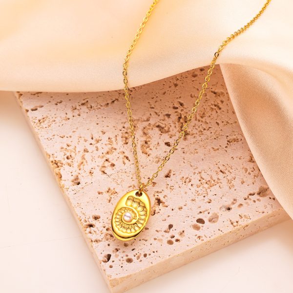 O1CN01XYG70j25wjRQ8Evsf_3529117591-0-cib.jpg Stainless Steel Zirconia Star Necklace 755240610097