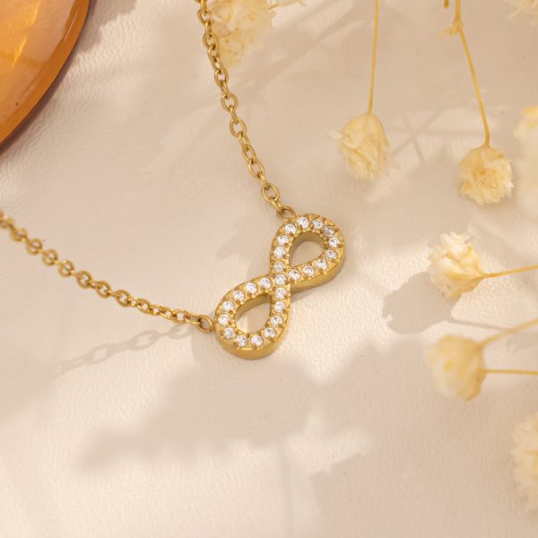 O1CN01XsdSmK25wjZYHCx9H_3529117591-0-cib.jpg Stainless Steel Figure 8 Necklace 894416196241
