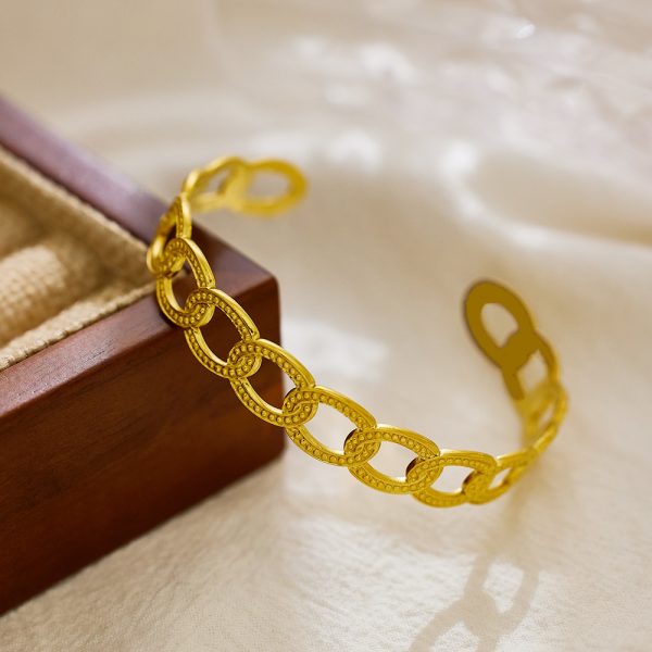 O1CN01Y4IvCN25wjQlZt1iy_3529117591-0-cib.jpg Stainless Steel Sunflower Coin Bracelet 749043705042