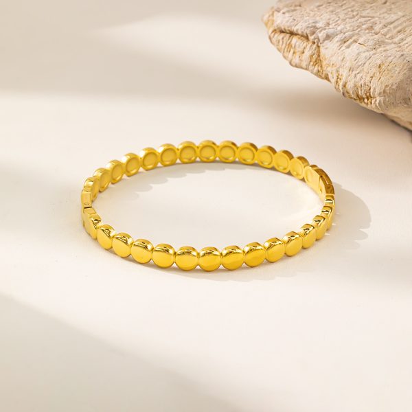 O1CN01Y9vWsO25wjcTDFVXh_3529117591-0-cib.jpg Stainless Steel Bamboo Rhinestone Bangle 968260176655