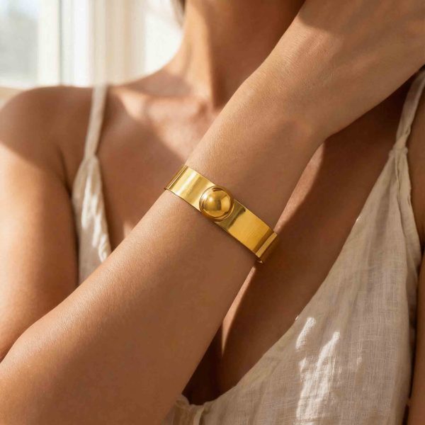 O1CN01aKJNxV25wjfqa9E3k_3529117591-0-cib.jpg Stainless Steel Ball Open Bangle 1050363904485