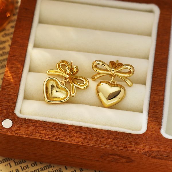 O1CN01bLx9d825wjUyBjVqz_3529117591-0-cib.jpg Stainless Steel Teardrop Heart Earrings 804153333579