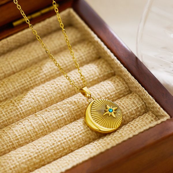 O1CN01cG6Huf25wjQiduuHx_3529117591-0-cib.jpg Stainless Steel Star Coin Necklace 747602761053