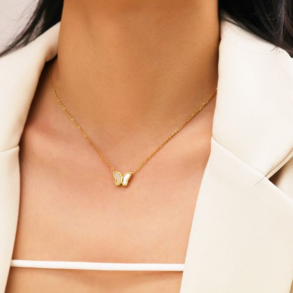 O1CN01eCresv25wjVTDuDT1_3529117591-0-cib.jpg Stainless Steel Mother of Pearl Butterfly Necklace 815216601227