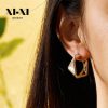 O1CN01fTTw8725wjbls2JKc_3529117591-0-cib.jpg Stainless Steel Geometric Stud Earrings 734959376198