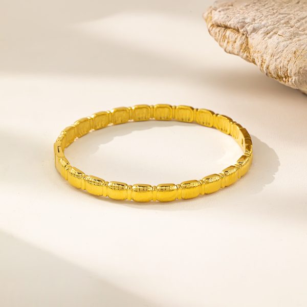 O1CN01g913du25wjcUkvwBZ_3529117591-0-cib.jpg Stainless Steel Bamboo Rhinestone Bangle 968260176655