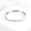 O1CN01gKQUr21DCTwJ7YQOn_6000000000180-0-cib.jpg Stainless Steel Three Stone Bangle 634911226588