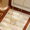 O1CN01hGbR1D25wjVx5JvvZ_3529117591-0-cib.jpg Stainless Steel Mother of Pearl Heart Shaped Necklace 822314910983