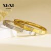 O1CN01hVzhWX25wjblUAKYJ_3529117591-0-cib.jpg Stainless Steel Zirconia Butterfly Bangle 800708664563