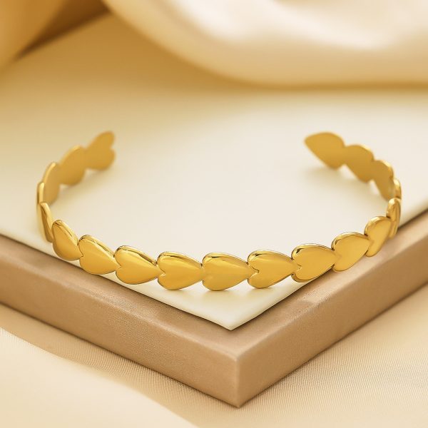 O1CN01hj6uYi25wjVZQnABD_3529117591-0-cib.jpg Stainless Steel Heart Cuff Bangle 815686999321