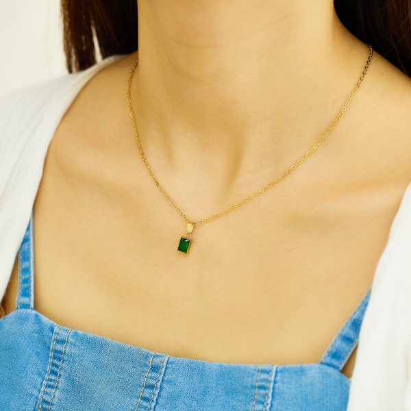 O1CN01i9Zqqq25wjQgZzFTC_3529117591-0-cib.jpg Stainless Steel Baguette Zirconia Necklace 747200380696