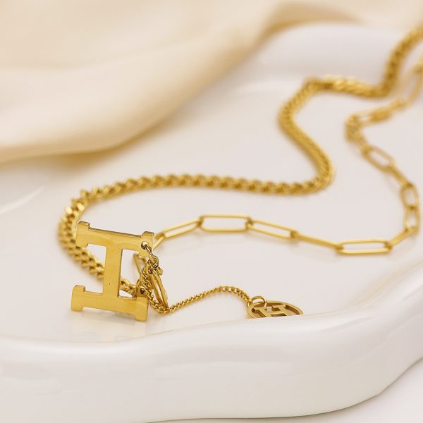 O1CN01iWZVc525wjVJJZR6N_3529117591-0-cib.jpg Stainless Steel Letter H Necklace 814581593457