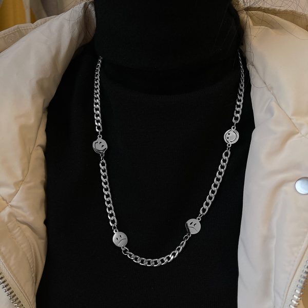 O1CN01ie8lia25wjBq7xWks_3529117591-0-cib.jpg Stainless Steel Smile Face Necklace 637058298737