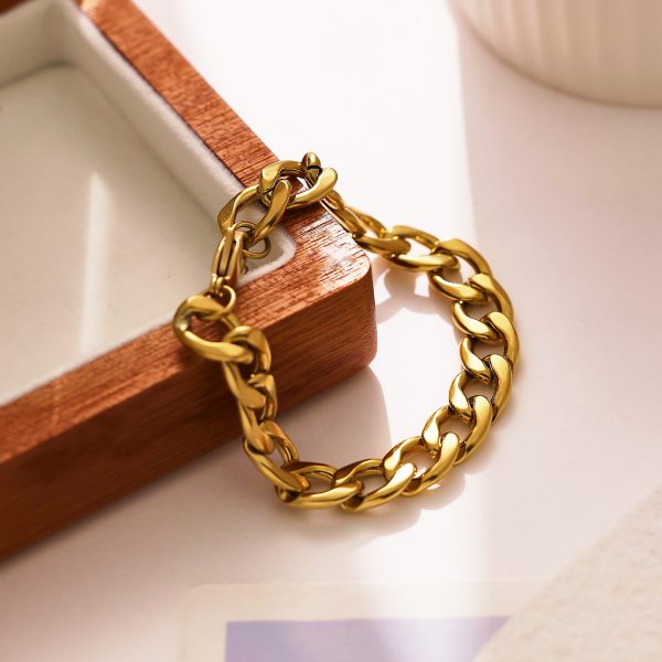 O1CN01kIyYgl25wjWNrJRD7_3529117591-0-cib.jpg Stainless Steel Cuban Link Bracelet 829824251294