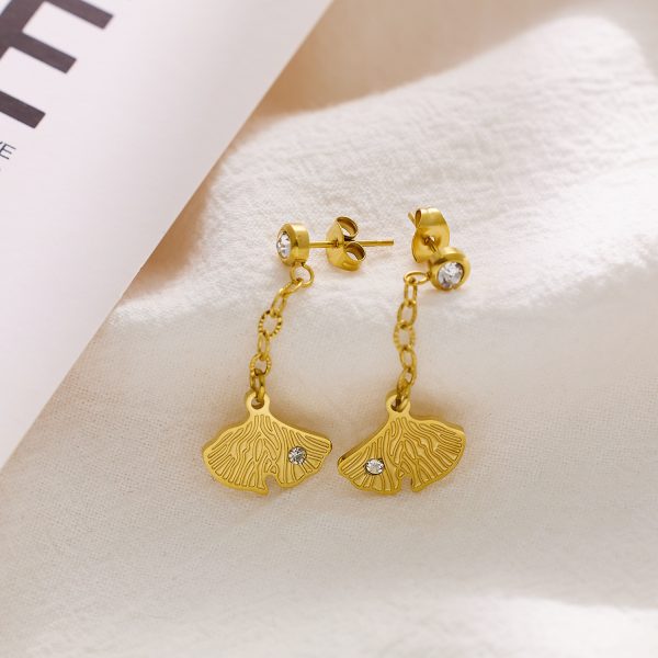 O1CN01kJBwB025wjRd7qe8A_3529117591-0-cib.jpg Stainless Steel Clover Shell Earrings 756940769071