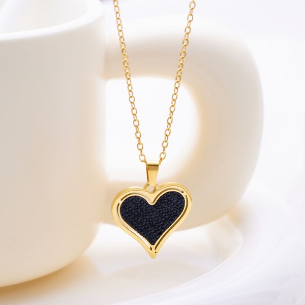 O1CN01lAw54M25wjRJgN5Gv_3529117591-0-cib.jpg Stainless Steel Pearl Pendant Necklace 753787001843