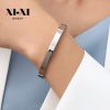 O1CN01mdkAxD25wjbkvowzs_3529117591-0-cib.jpg Stainless Steel Smooth Bangle 661573949903