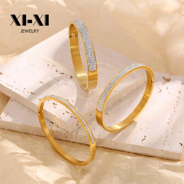 O1CN01mxYg8j25wjbq6INJH_3529117591-0-cib.jpg Stainless Steel Rhinestone Open Bangle 633776347766