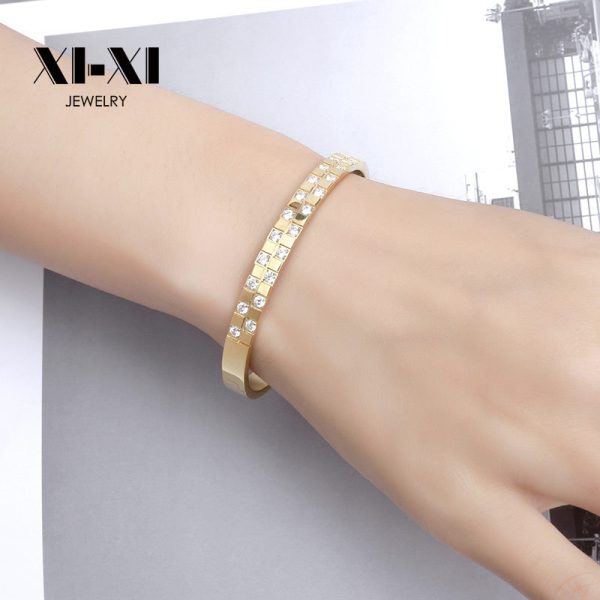 O1CN01n1NLcb25wjbpzcIZd_3529117591-0-cib.jpg Stainless Steel Rhinestone Bangle 632888020310