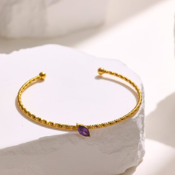 O1CN01oZq0MB25wjRnaorKe_3529117591-0-cib.jpg Stainless Steel Zirconia Open Bangle 758118468316