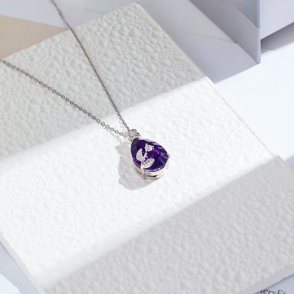 O1CN01ozhiKV25wjbsEBri2_3529117591-0-cib.jpg Stainless Steel Teardrop Stone Necklace 681834496844