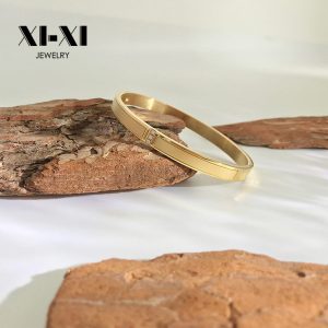 Stainless Steel Plain Bangle 917936013318