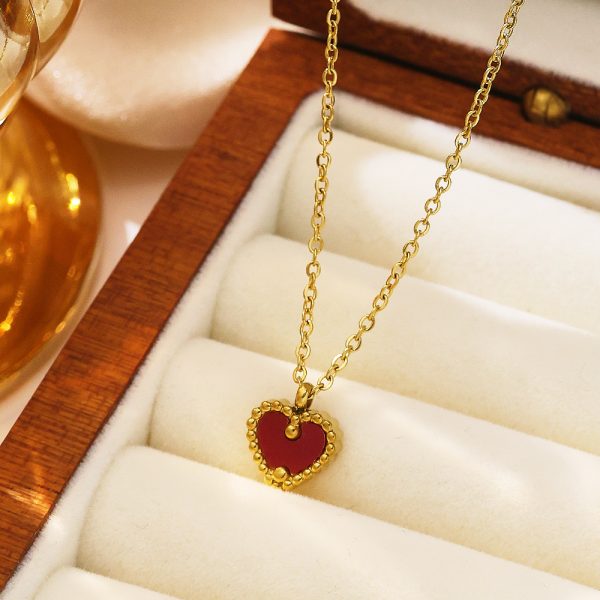 O1CN01pPcPTJ25wjVynHN2s_3529117591-0-cib.jpg Stainless Steel Mother of Pearl Heart Necklace 822606814248
