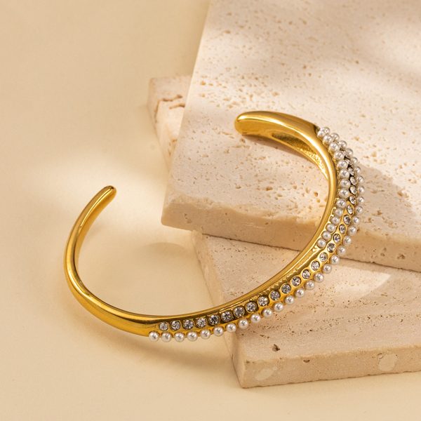 O1CN01pbbd5k25wjXjDwhdI_3529117591-0-cib.jpg Stainless Steel Zirconia Bangle 851248089764