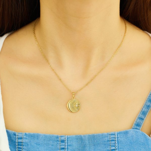 O1CN01q1Y42A25wjQpnXlr4_3529117591-0-cib.jpg Stainless Steel Star Coin Necklace 747602761053