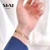 O1CN01tFL4ve25wjbmi2rbx_3529117591-0-cib.jpg Stainless Steel Shell Layered Bracelet 647468391606