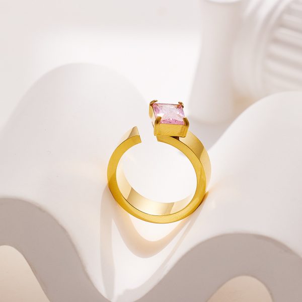 O1CN01uD8NN225wjODjgtCe_3529117591-0-cib.jpg Stainless Steel Square Zirconia Ring 726614350478