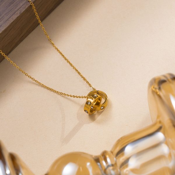 O1CN01uWUQCZ25wjY6V8Axd_3529117591-0-cib.jpg Stainless Steel Rhinestone Double Ring Necklace 857225386139