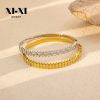 O1CN01ur9rj025wjcFbq62J_3529117591-0-cib.jpg Stainless Steel Rhombus Zirconia Bangle 962800617046