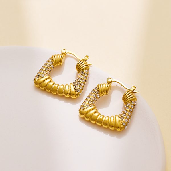 O1CN01v5NQLV25wjNv8STUW_3529117591-0-cib-3.jpg Stainless Steel Rhinestone Crescent Earrings 724369464612