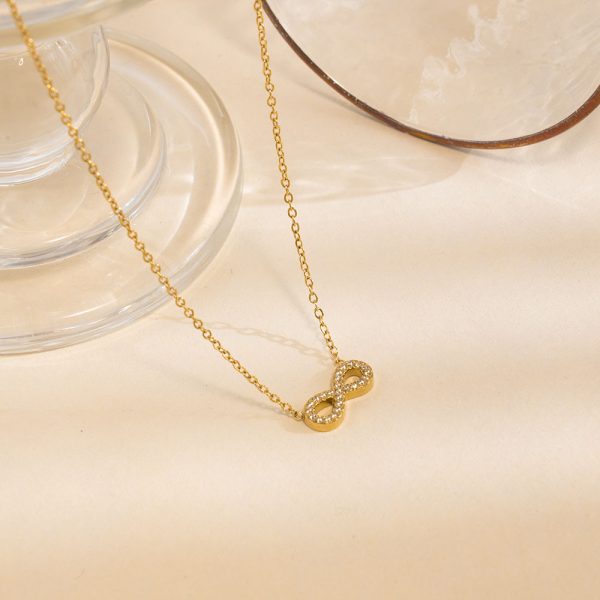 O1CN01v8sHNe25wjZaFwFsW_3529117591-0-cib.jpg Stainless Steel Figure 8 Necklace 894416196241