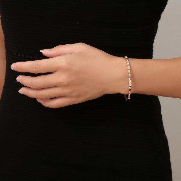O1CN01vpaXX225wjFDzeBeB_3529117591-0-cib.jpg Stainless Steel Rhombus Bangle 656801145338