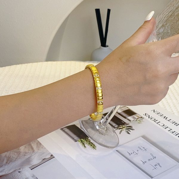 O1CN01xA1EbW25wjfvMLEpr_3529117591-0-cib.jpg Stainless Steel Zirconia Open Bangle 1050142882192