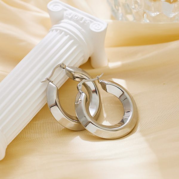 O1CN01yXhmRn25wjS4QSPKv_3529117591-0-cib.jpg Stainless Steel Triple Layer Earrings 761898625006