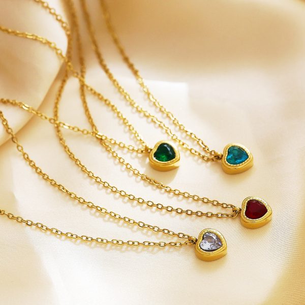 O1CN01yr2g5e25wjUicGkDy_3529117591-0-cib.jpg Stainless Steel Zirconia Heart Necklace 799437633464