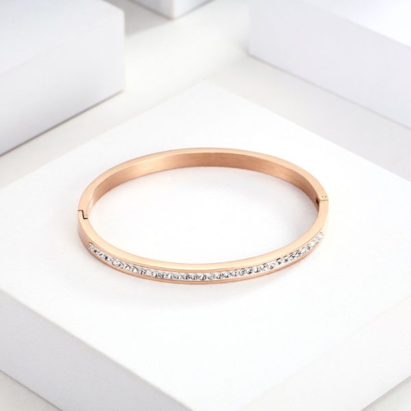 O1CN01zWqOkN25wjElaXYW5_3529117591-0-cib.jpg Stainless Steel Rhinestone Open Bangle 633776347766